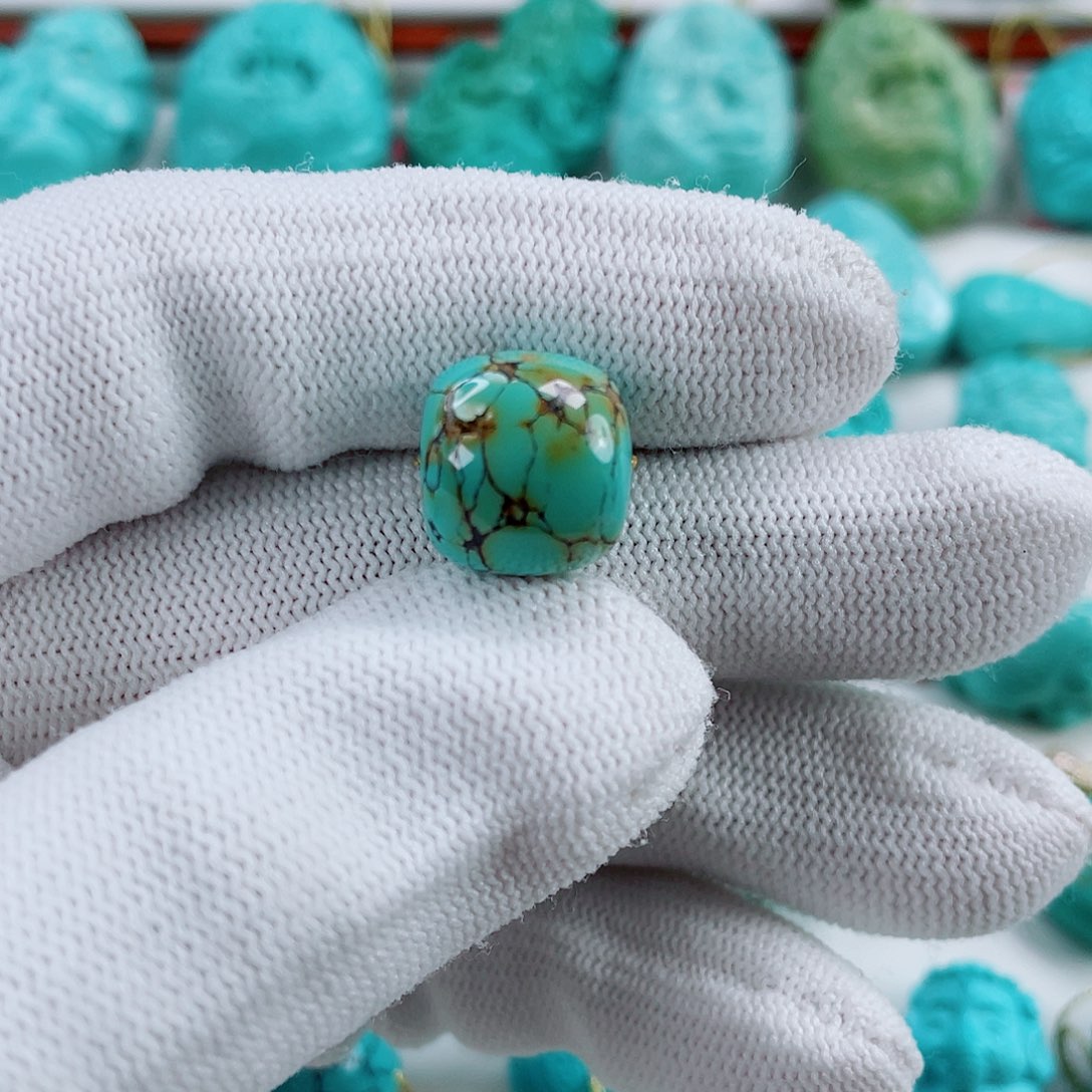 绿松石未镶嵌车挂