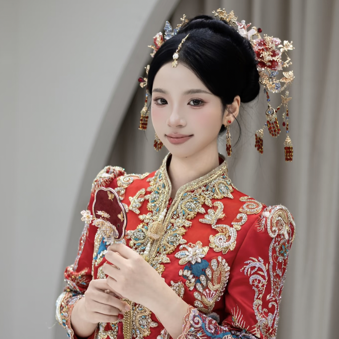 z8251红金色中式秀禾头饰新娘结婚分体重工经典百搭影楼跟妆