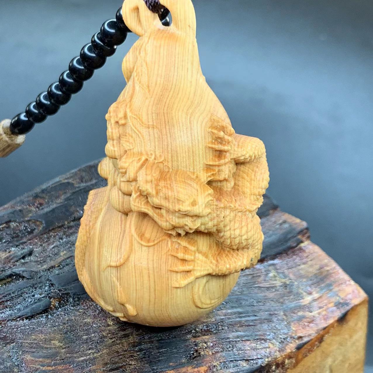 崖柏木雕手把件生肖盘龙葫芦木制随身盘玩文玩汽车挂件