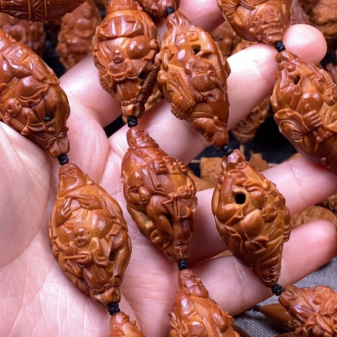 橄榄核手串/手链2.1纯刀 骑兽整身十八罗汉脖挂