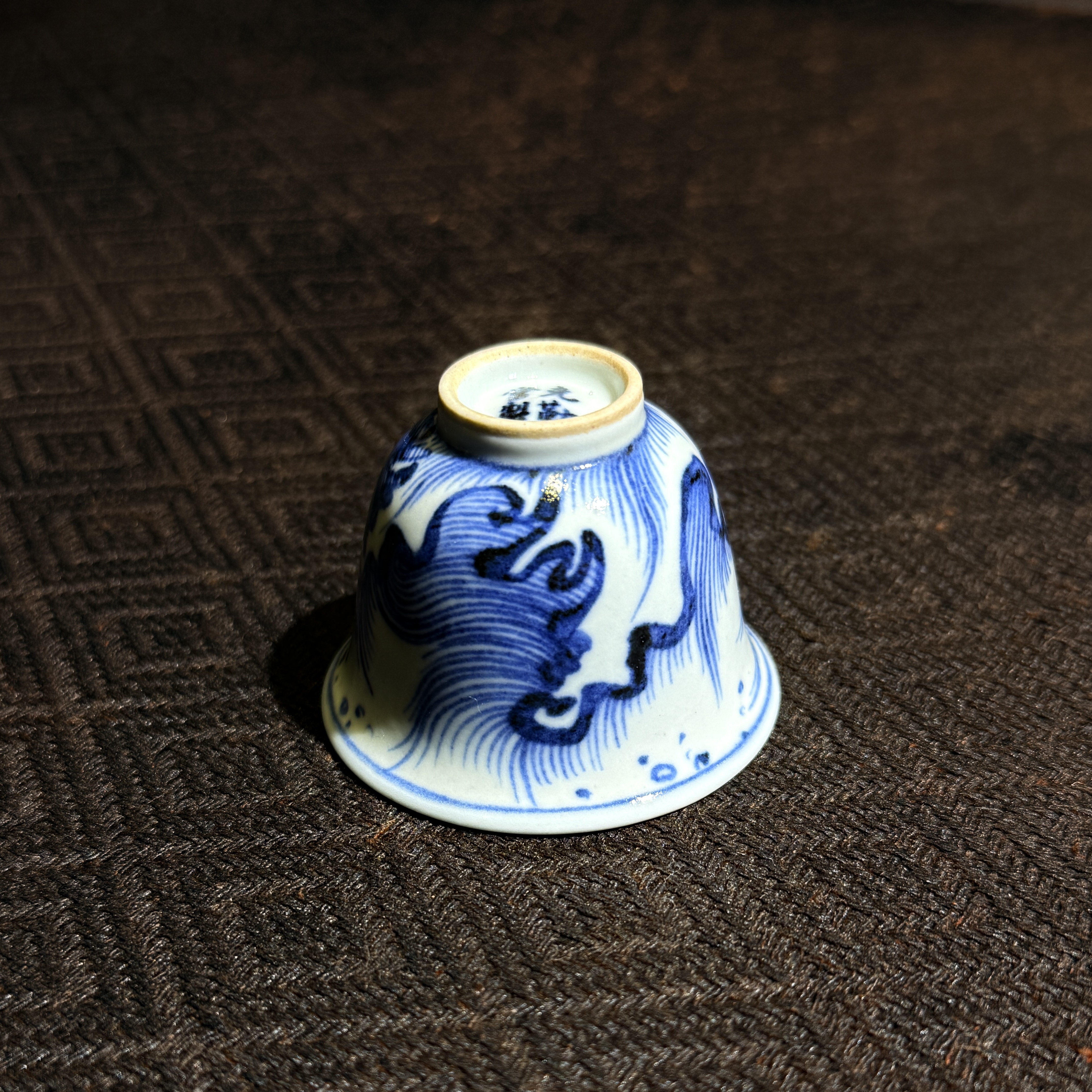 克勤堂青花海浪铃铛杯