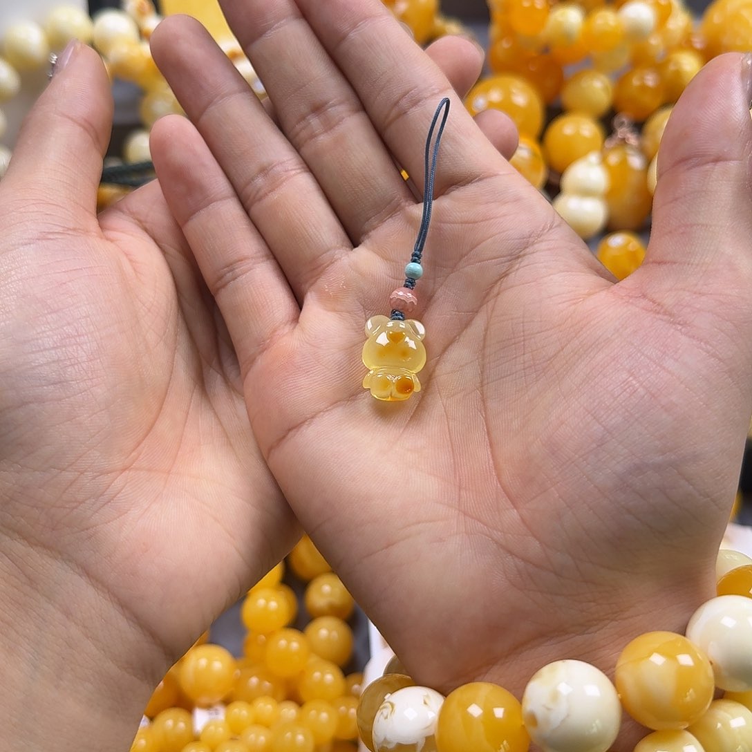 琥珀珠宝奇石未镶嵌