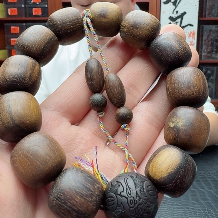 阴沉木无事牌手串05