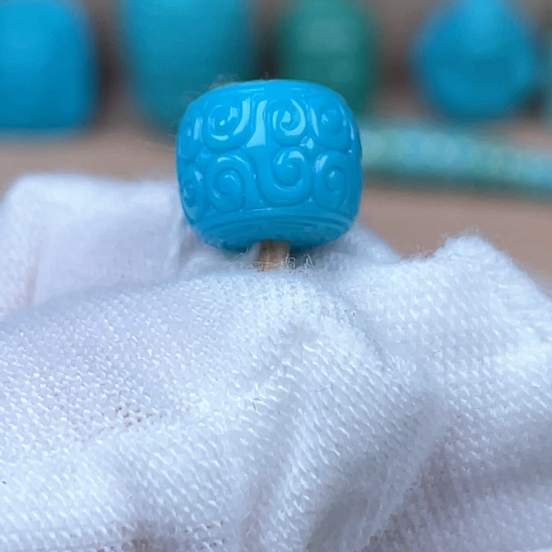 绿松石未镶嵌颈饰9mm