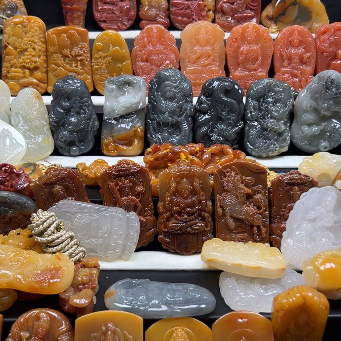 石英质玉（黄龙玉）黄龙玉未镶嵌