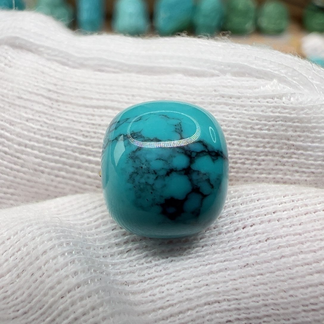 绿松石配饰未镶嵌