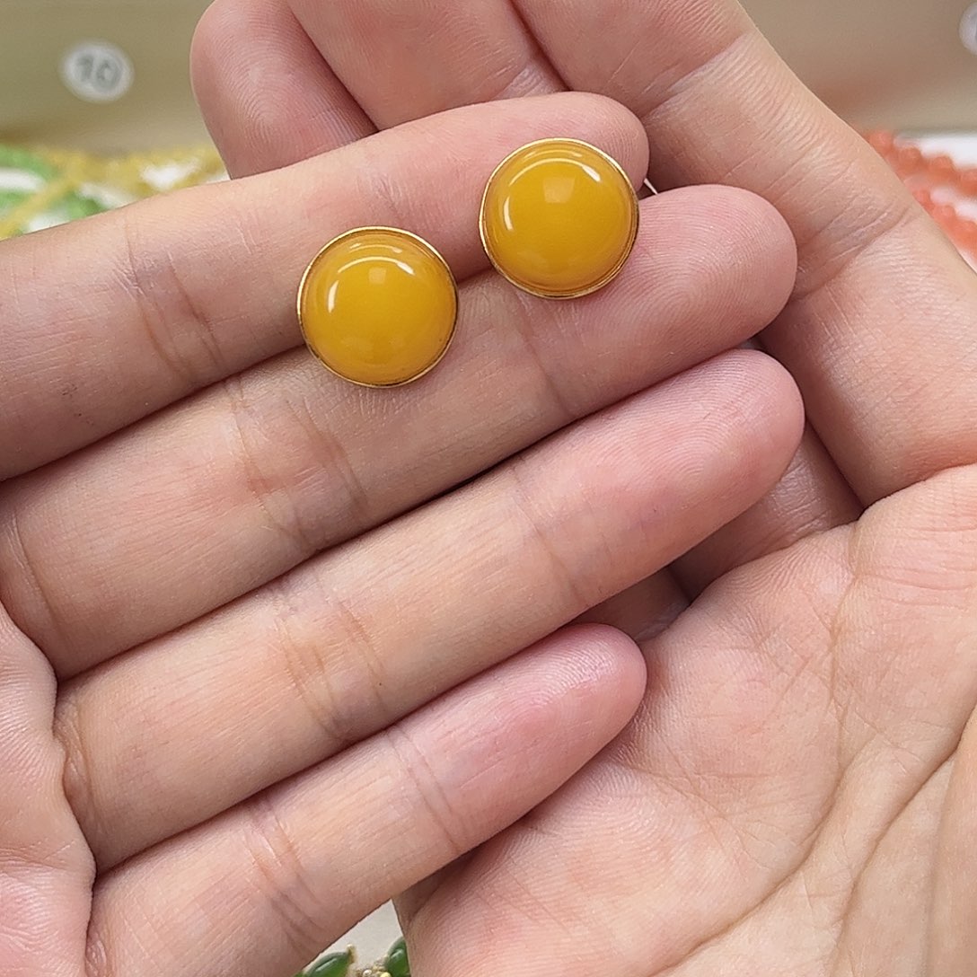 如***意琥珀银S925镶嵌耳饰