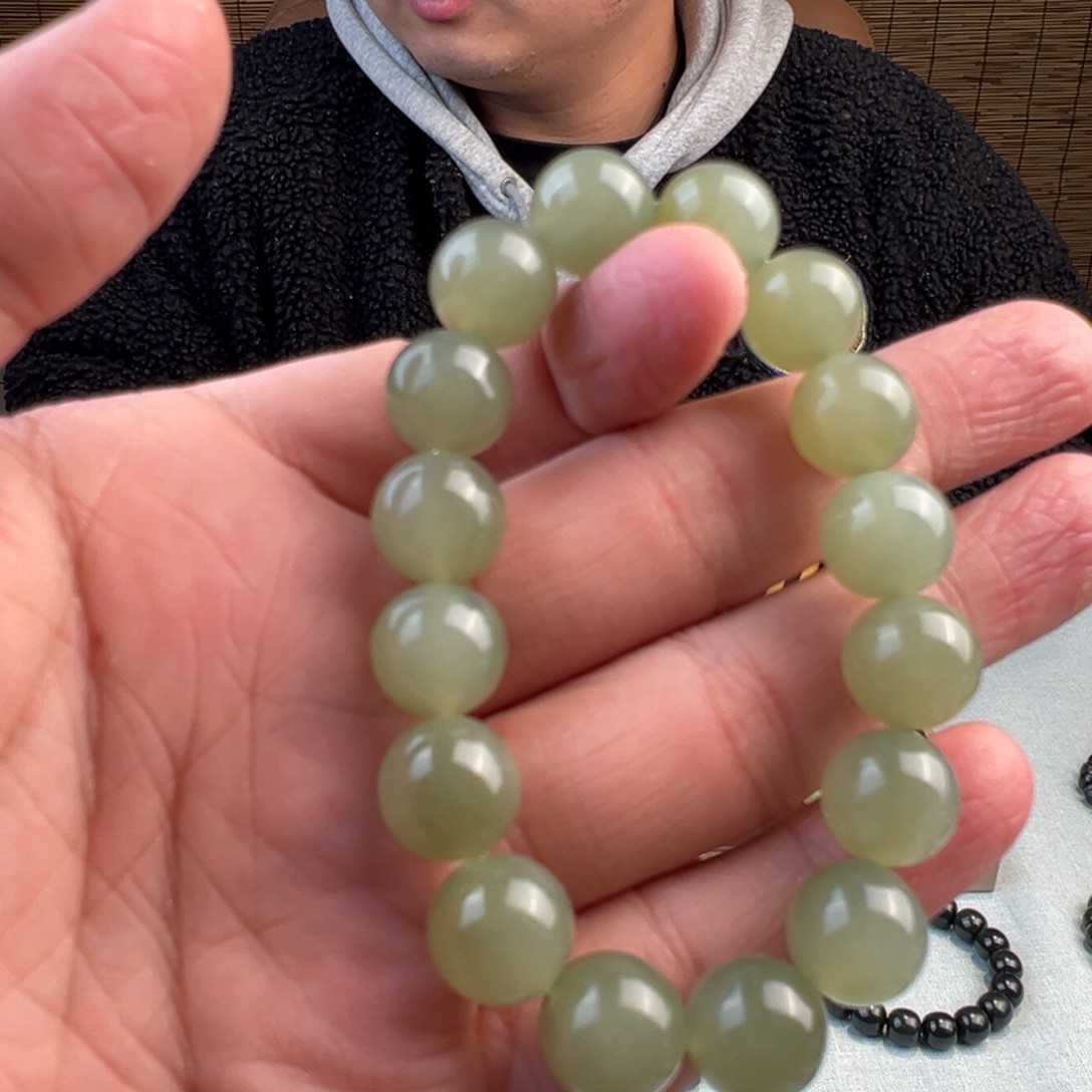 和田玉未镶嵌手链