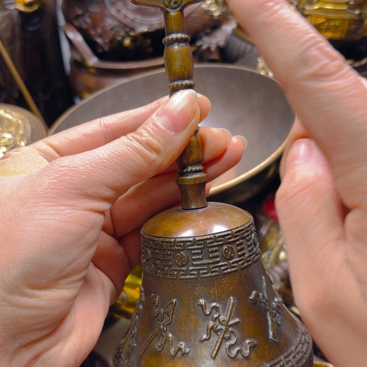 铜器摆件收收藏藏