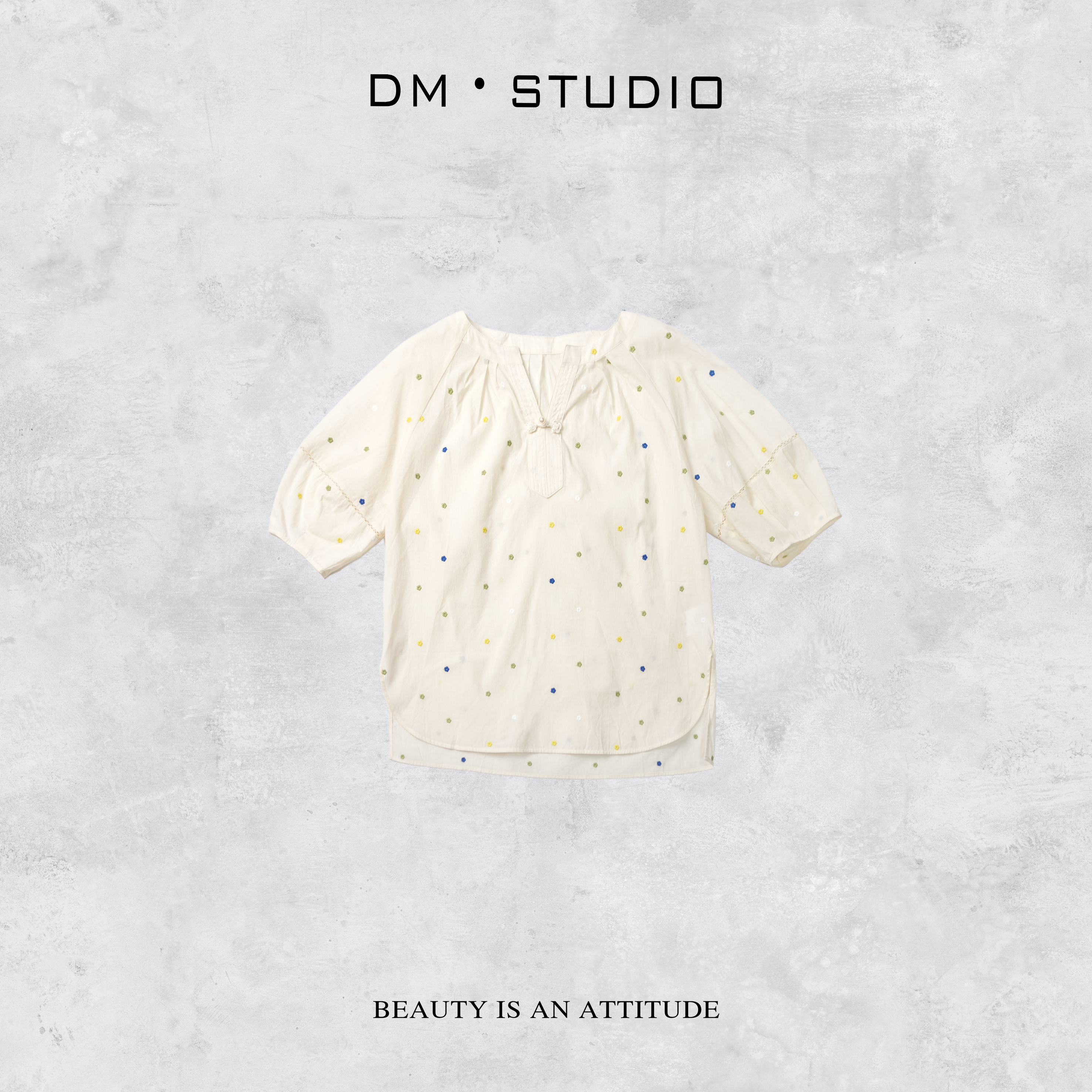 DEDM•STUDIODM/小众设计款减龄百搭极简绣花中袖上衣2505CS/5518