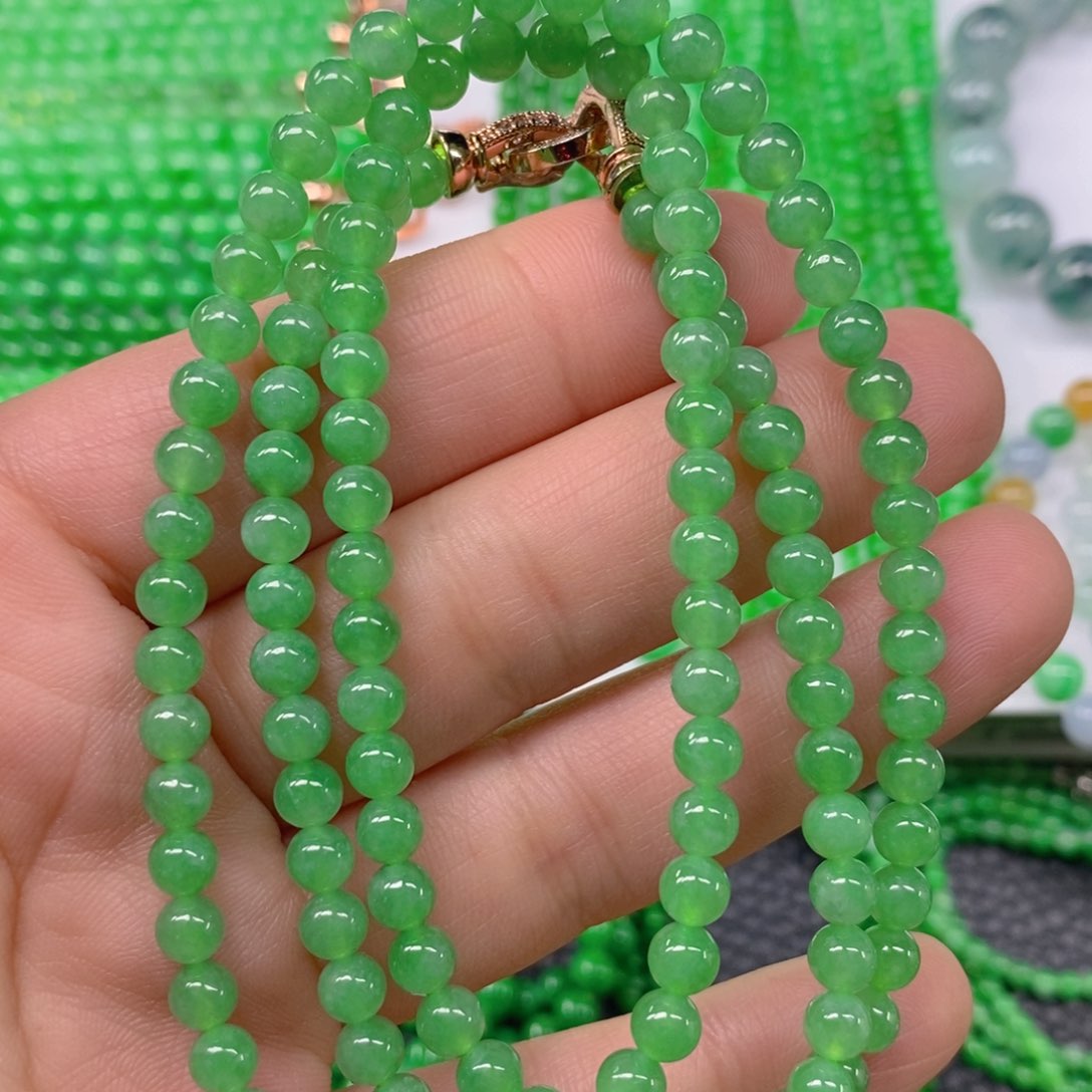 翡翠颈饰未镶嵌冰种阳绿项链5.2m' m