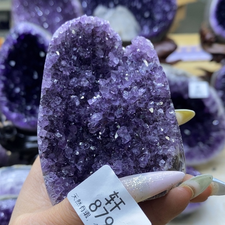 未镶嵌紫晶大型摆件（非配饰）