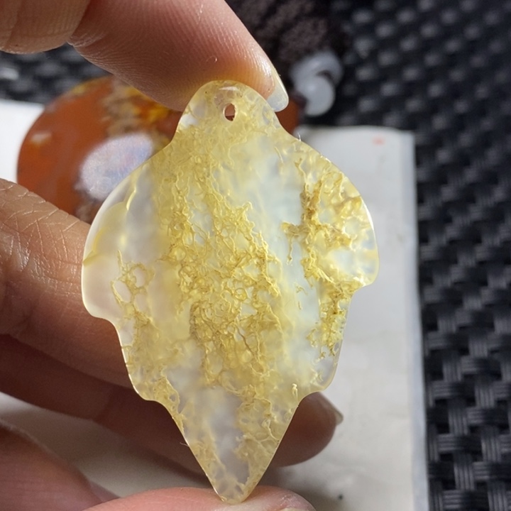 玛瑙/玉髓颈饰未镶嵌