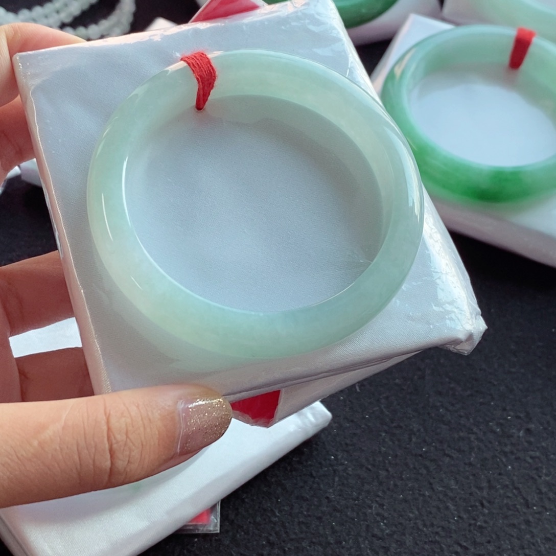 未镶嵌手镯翡翠55.7冰晴水