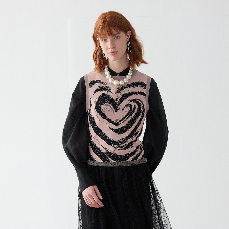 谜底针织背心女2025春新品复古文艺风爱心提花百搭毛衫251MZ0316