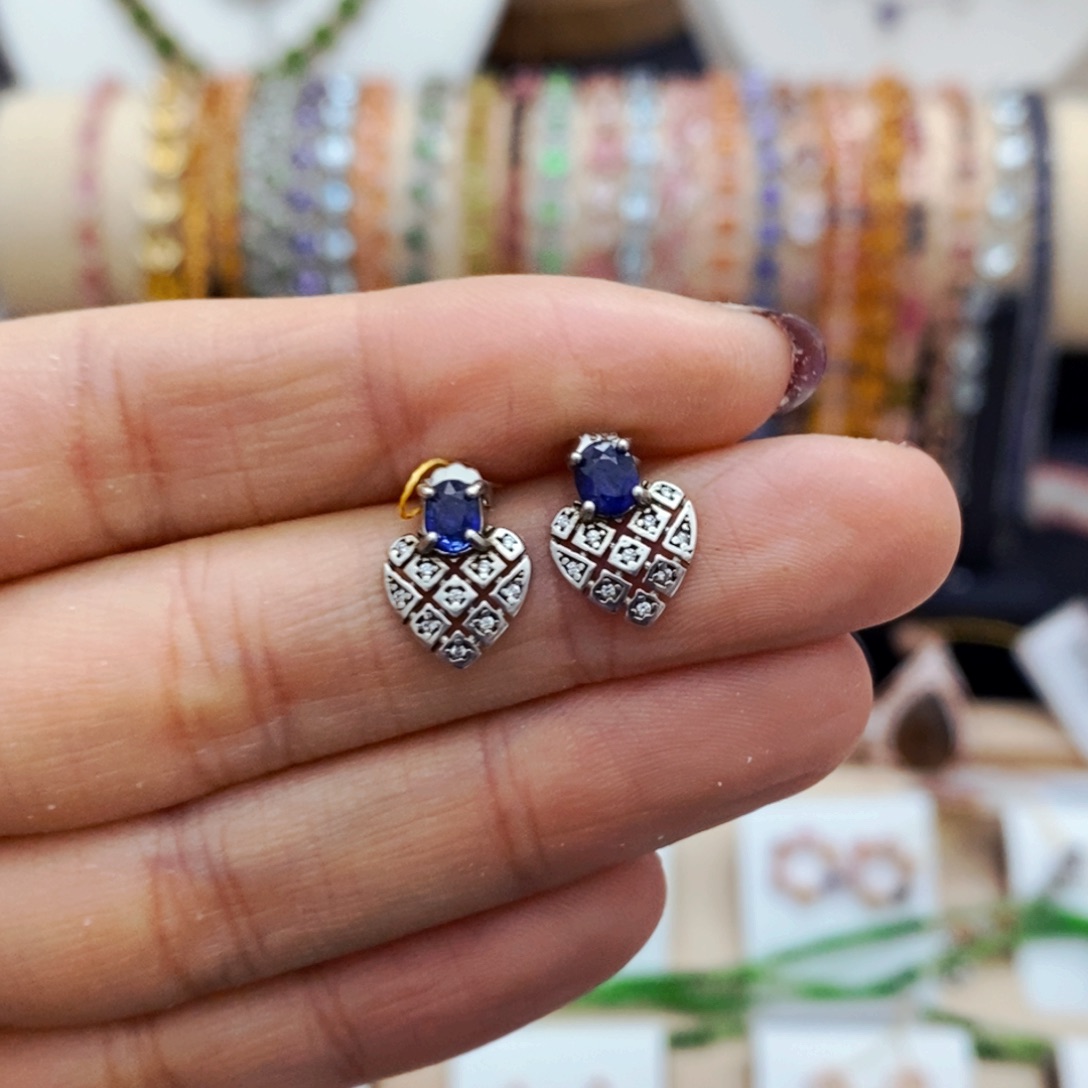 蓝宝石耳饰银S925镶嵌