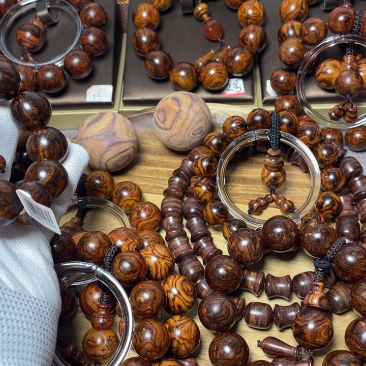 娓***来木质类黄花梨黄花梨2.0