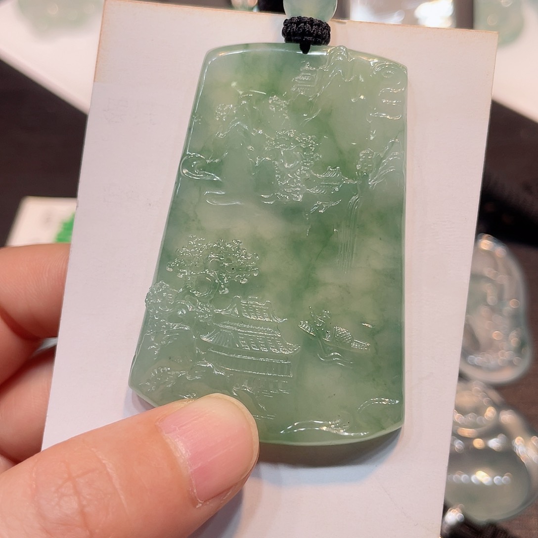 翡翠未镶嵌颈饰缅甸翡翠