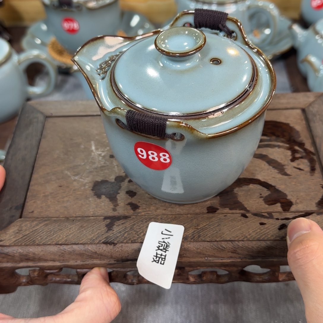 瓷片。。。。。。。。。。。。。。。。。