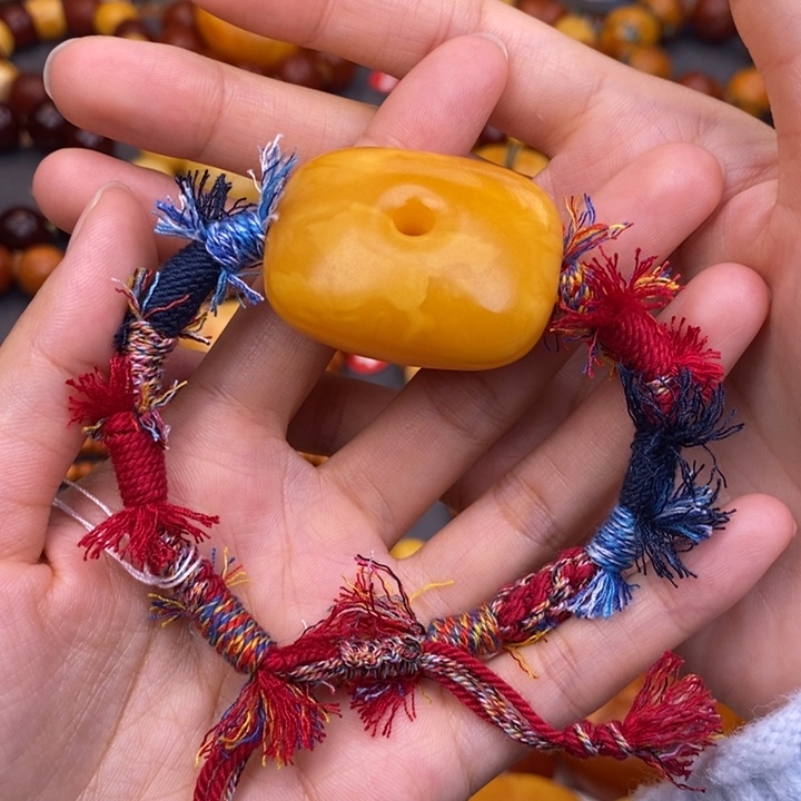 琥珀未镶嵌裸石蜜蜡M