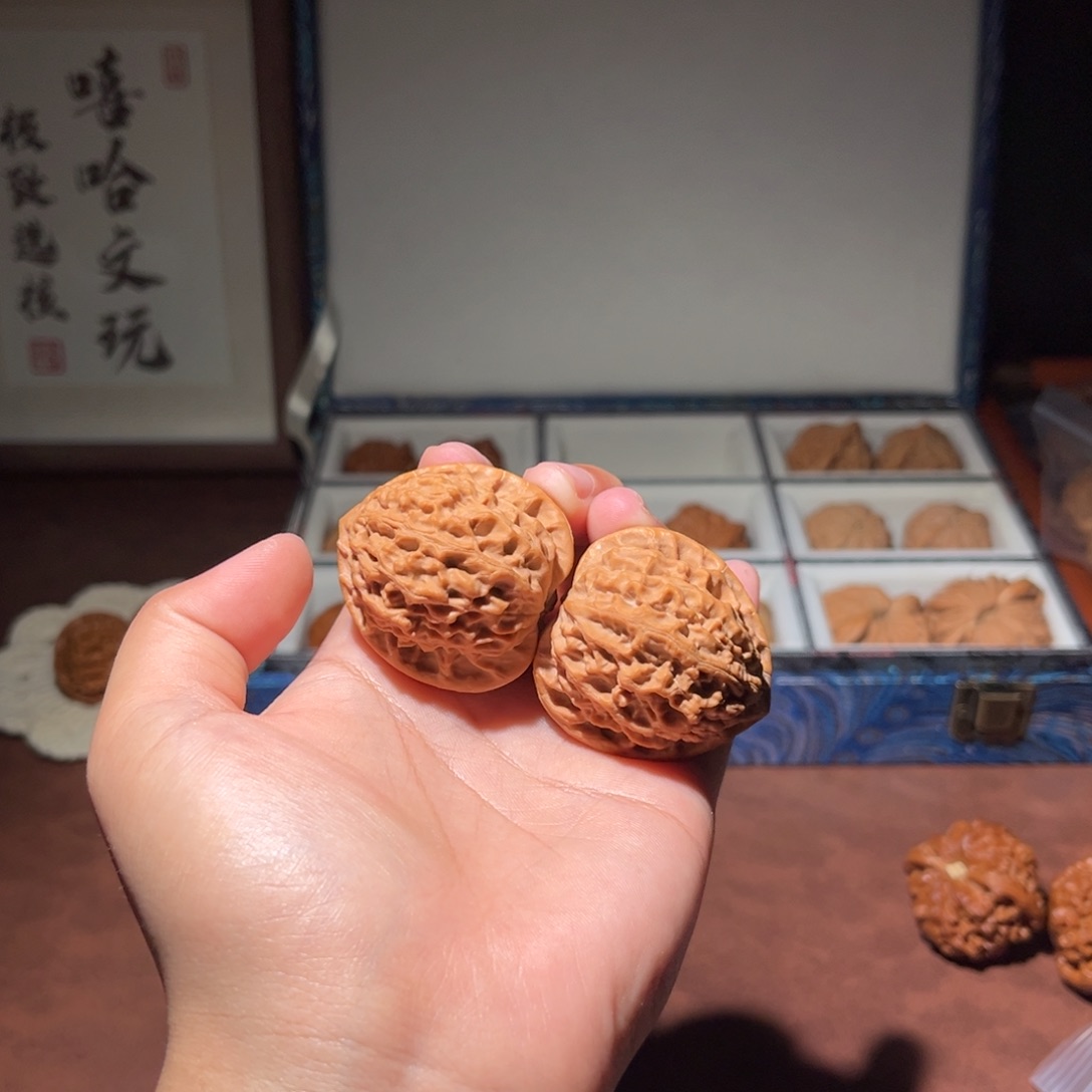 吊坠文玩核桃天**公金牛38