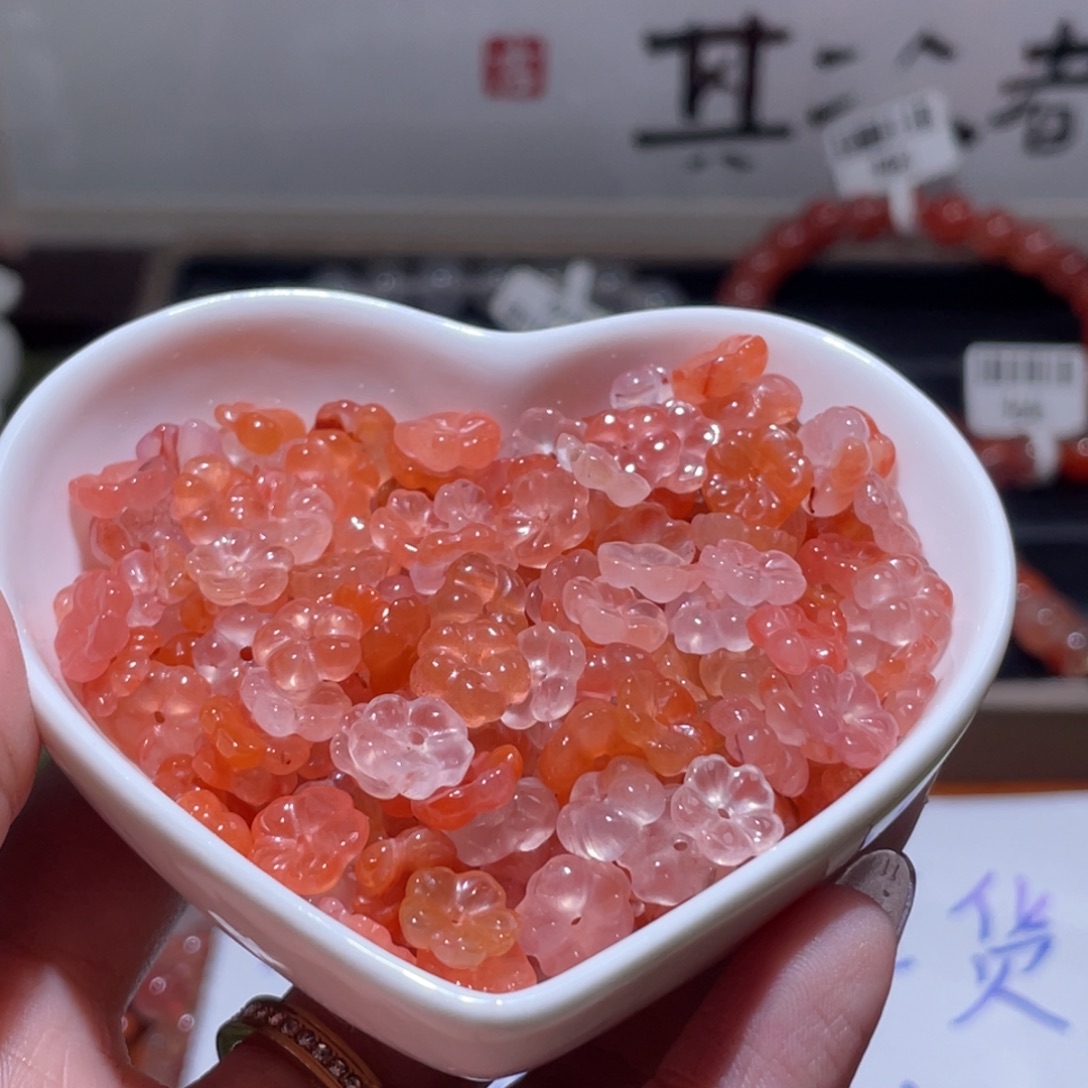 南红玛瑙未镶嵌挂件随机3个