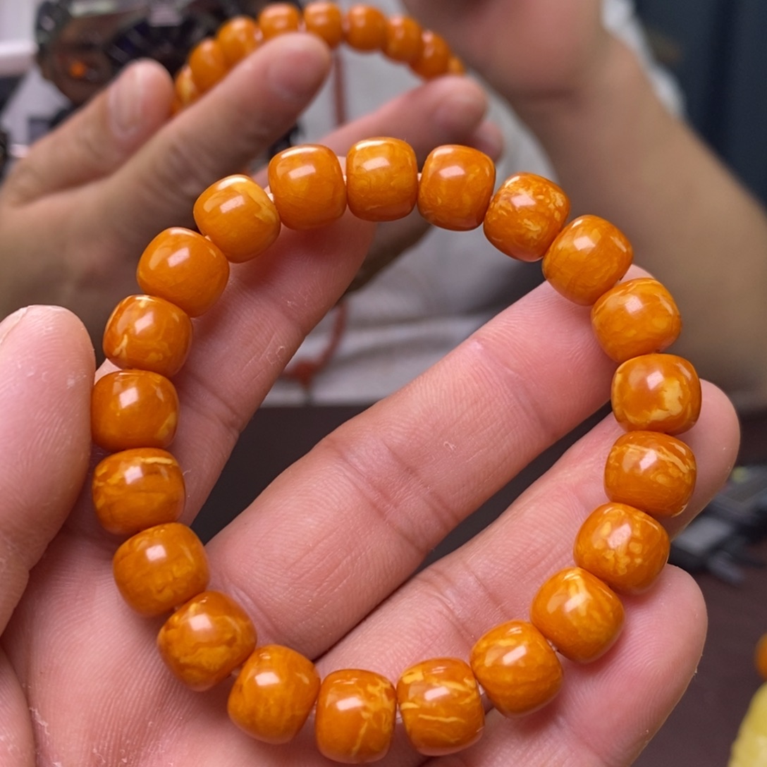 蜜蜡未镶嵌珠宝奇石