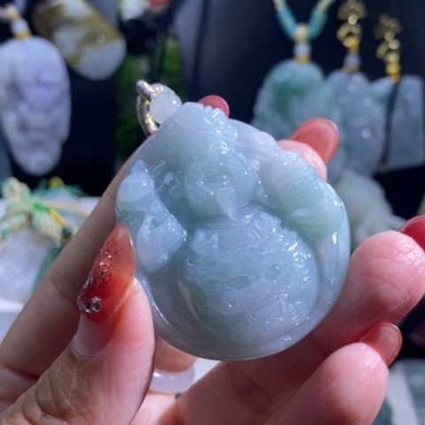 【闪购商品】颈饰未镶嵌翡翠财神