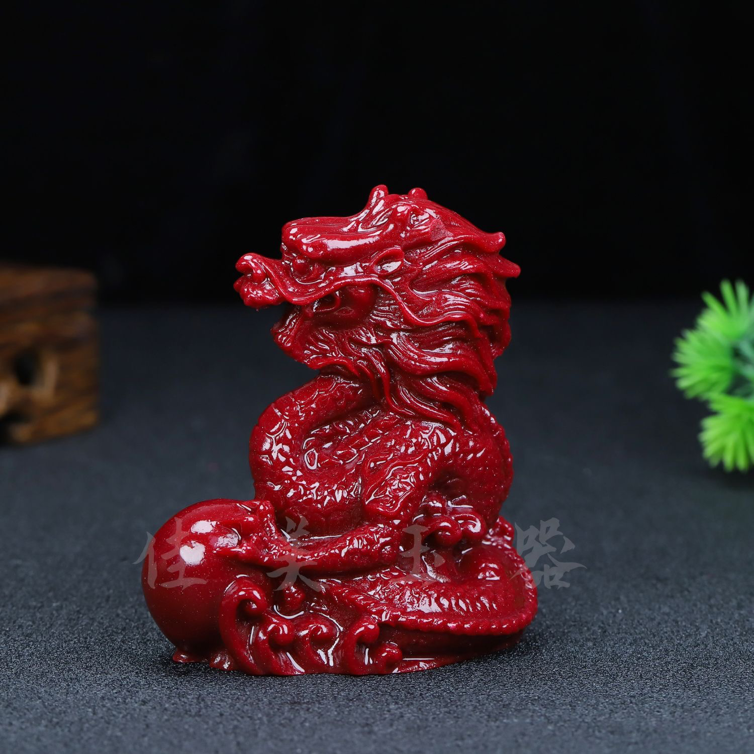 天然辰砂天然朱砂龙摆件的