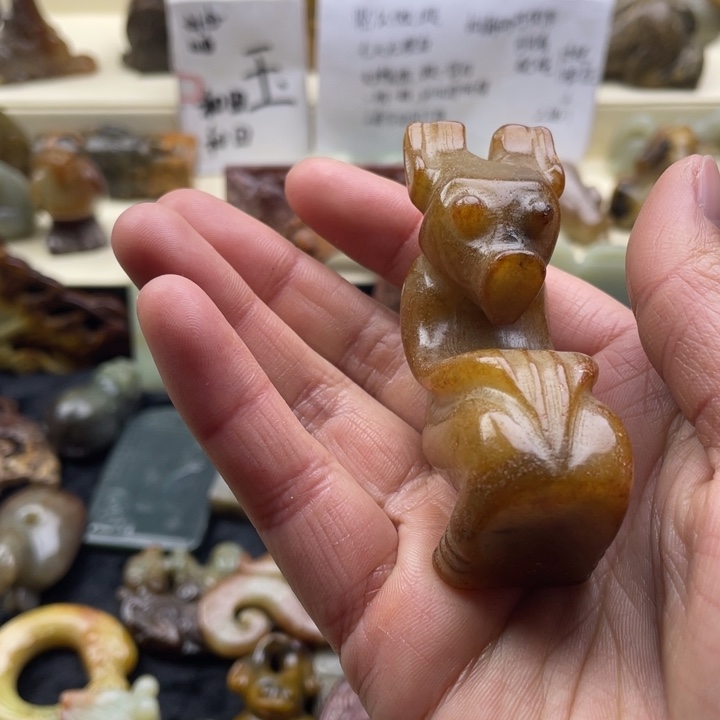 蛇纹石玉颈饰未镶嵌127