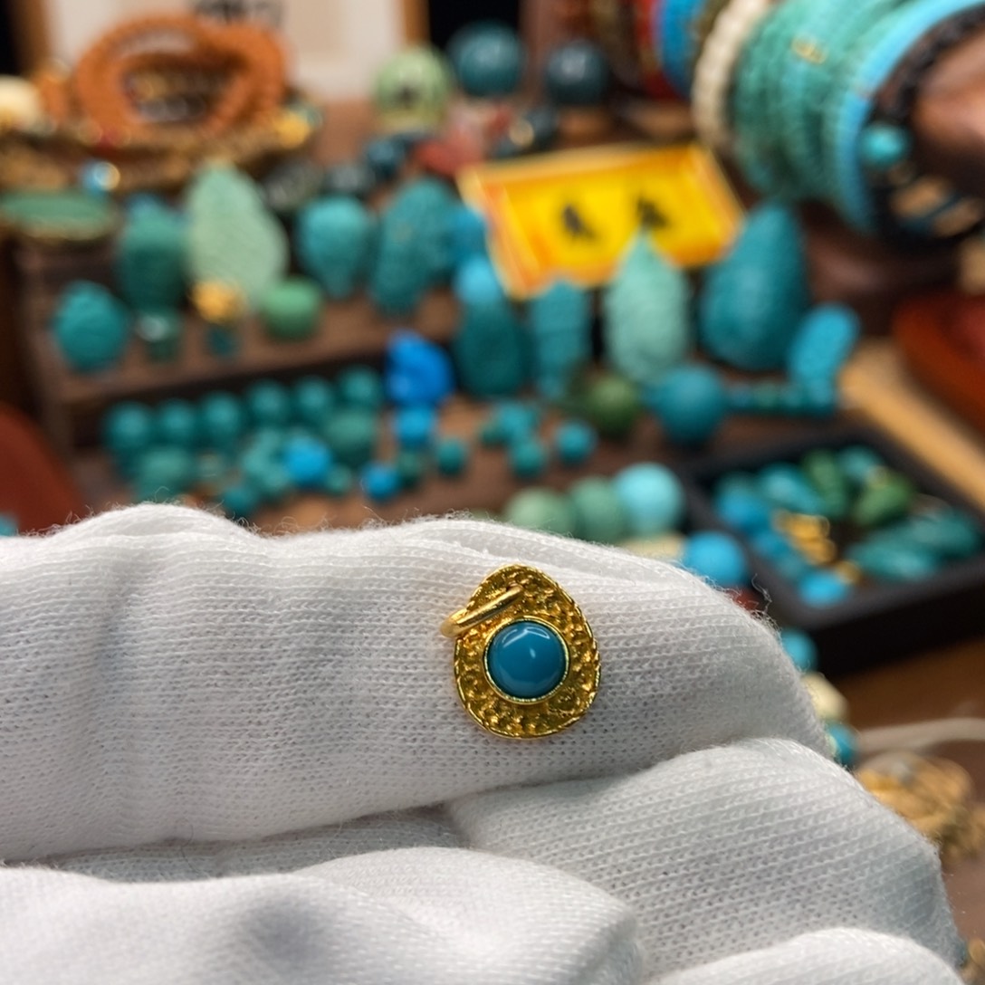 绿松石珠宝奇石18K金镶嵌蜗*