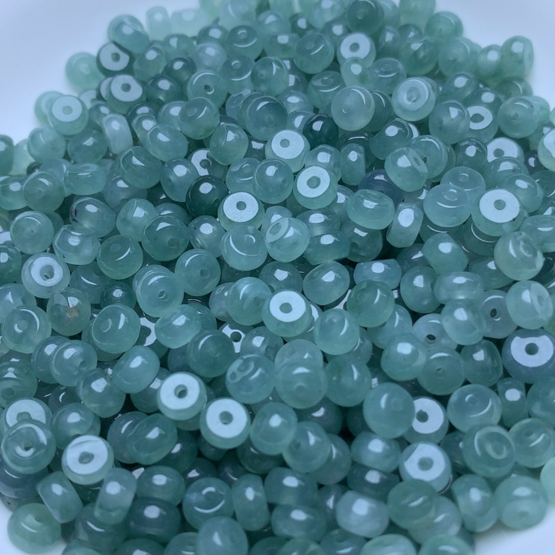 【闪购商品】翡翠手链未镶嵌卡3x5蓝水算盘60颗