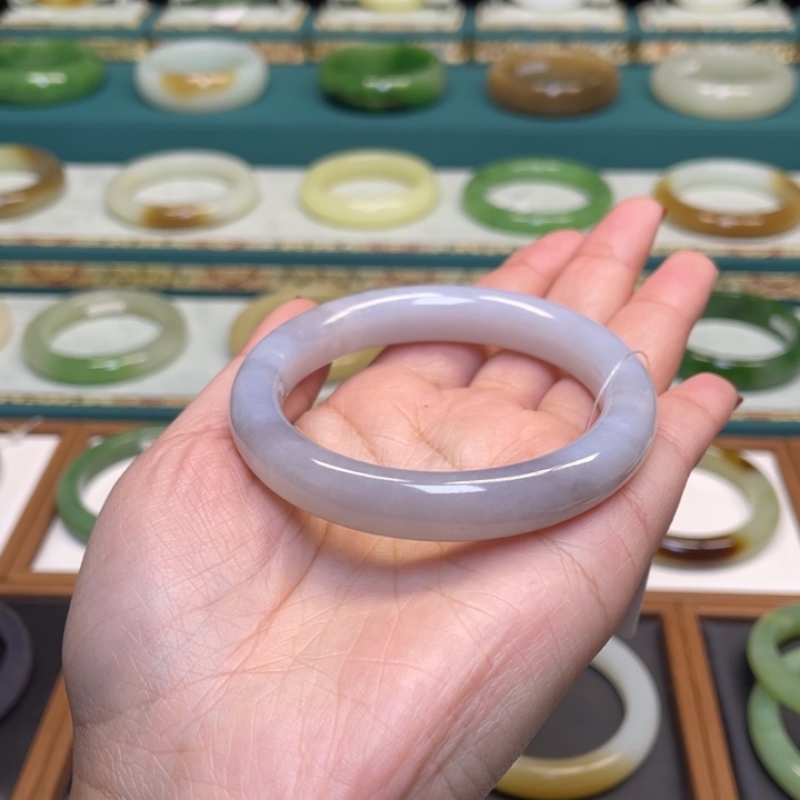 和田玉手镯未镶嵌54