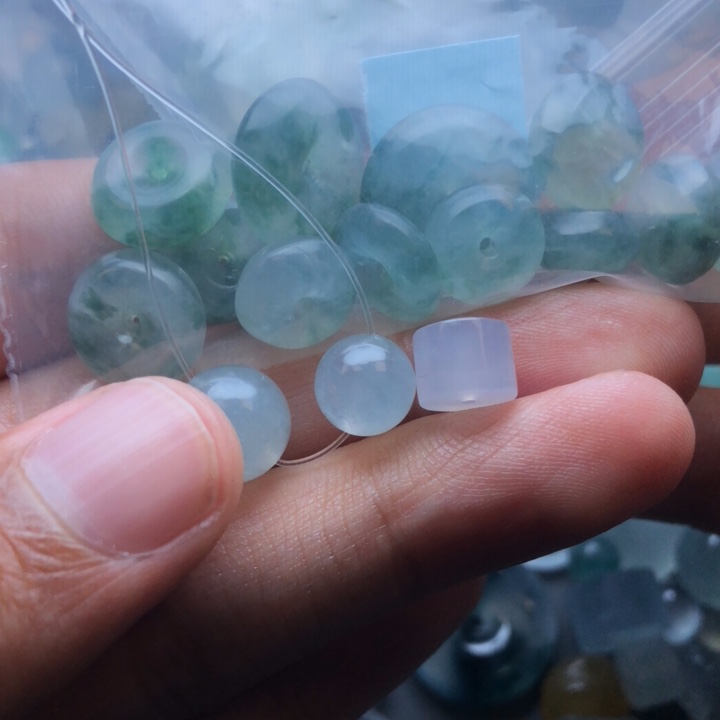 未镶嵌定制翡翠鸣****品挂件