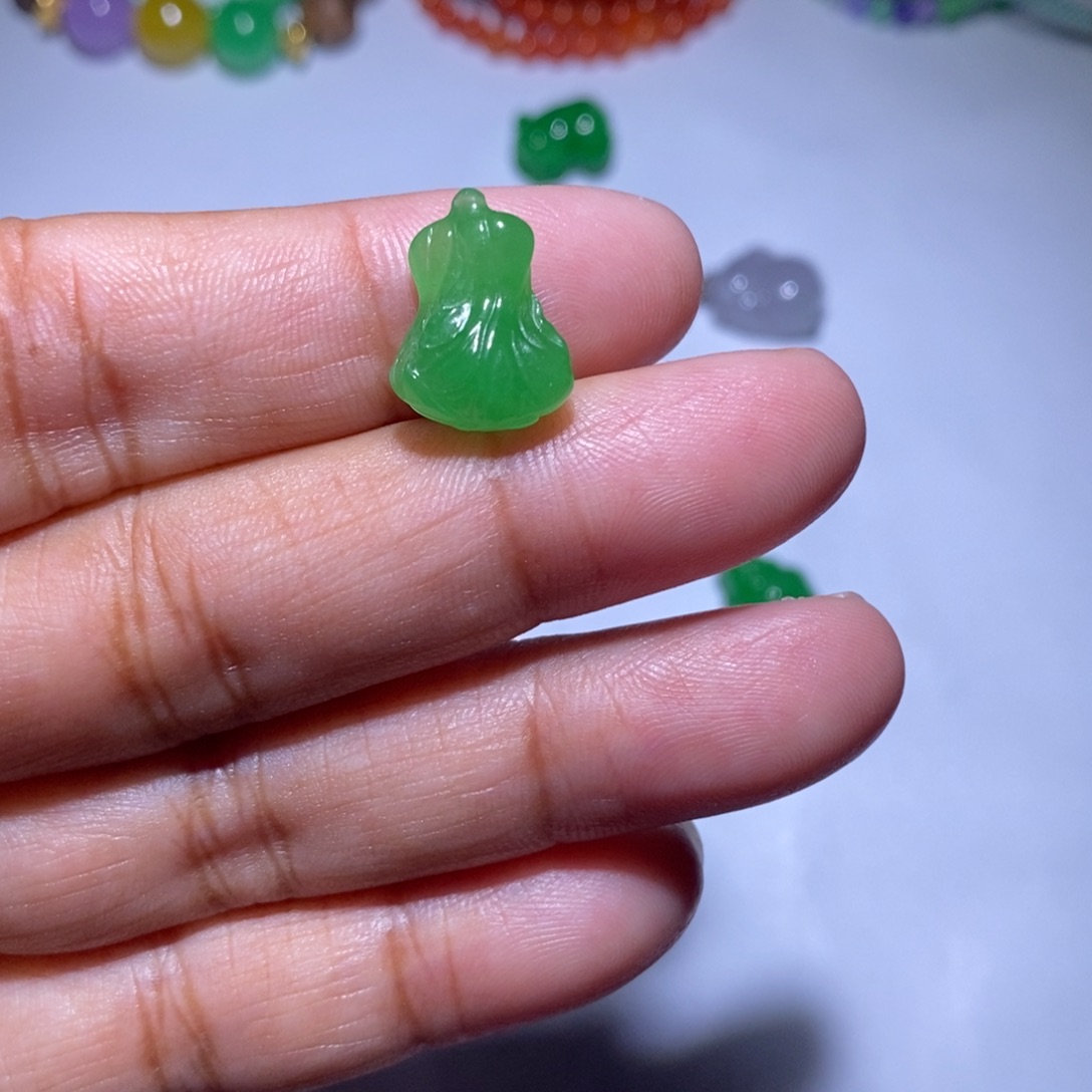 颈饰未镶嵌翡翠6