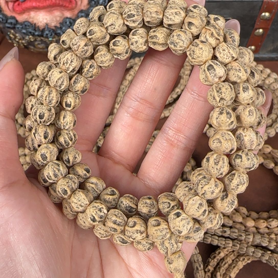 柏香籽/百香籽吊坠单****?