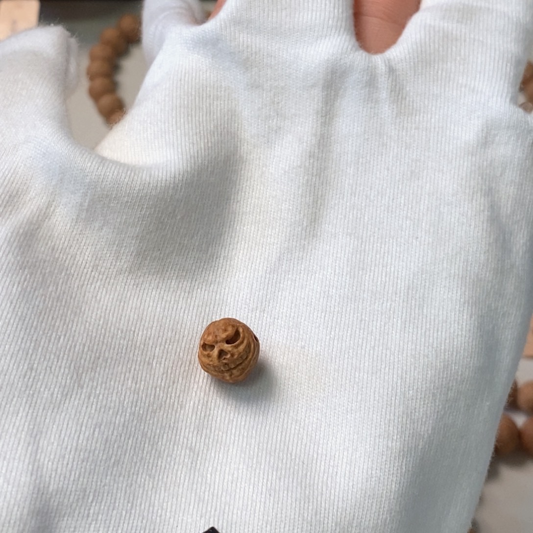 双***u吊坠凤眼菩提雕刻