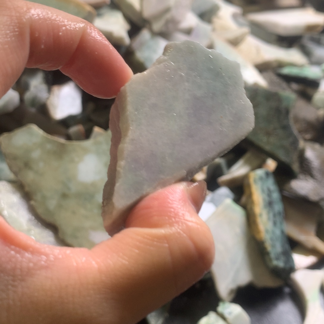 翡翠颈饰未镶嵌缅甸翡翠