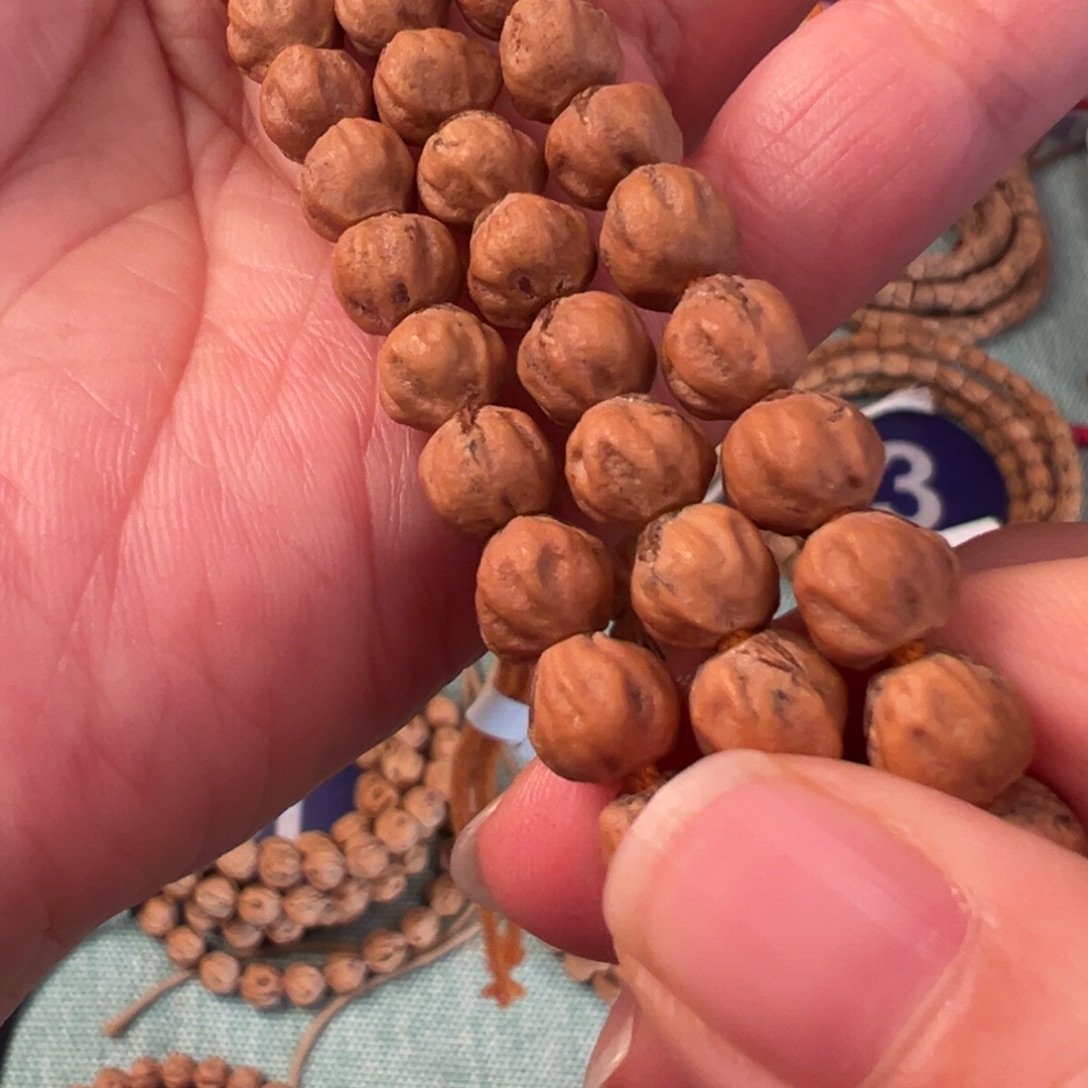 凌****吊坠柏香籽/百香籽AY148