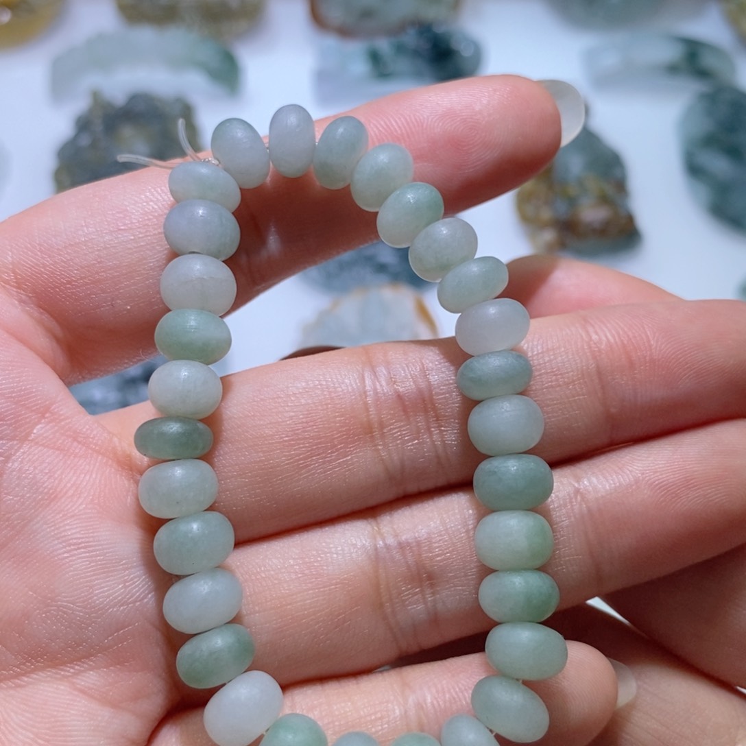 未镶嵌定制翡翠毛货