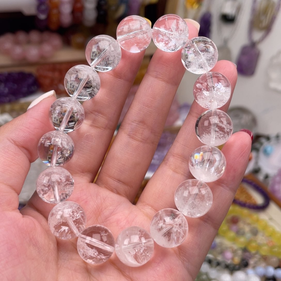 水晶手链未镶嵌S****?天然