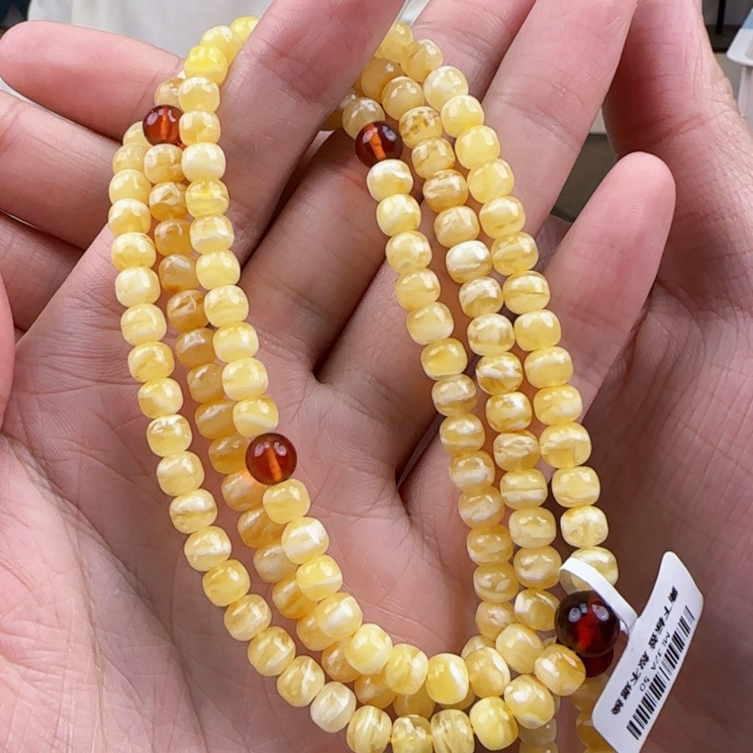 琥珀裸石未镶嵌蜜蜡