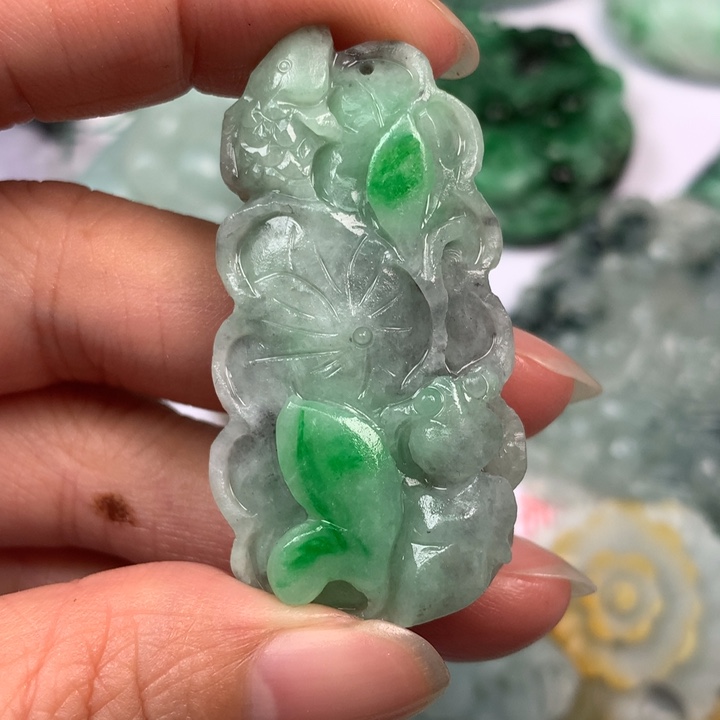 定制翡翠未镶嵌翡翠
