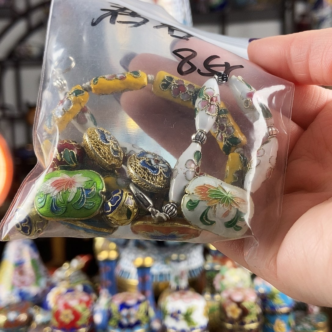 君****铜两个花丝手链（一个放大漏） 烧银蓝吊坠