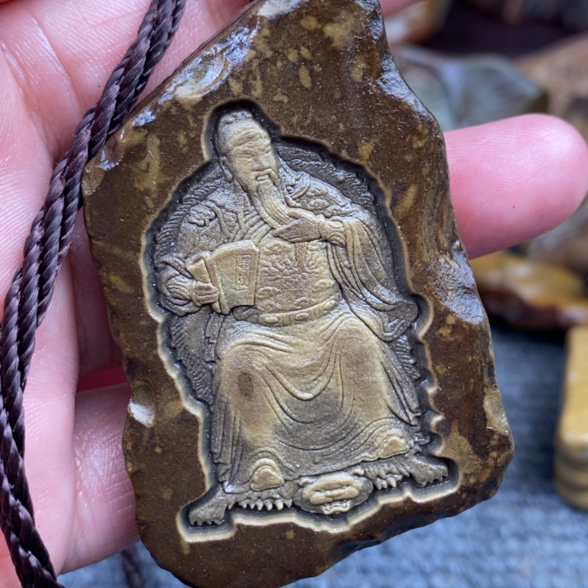 【闪购商品】原石雕刻手把件