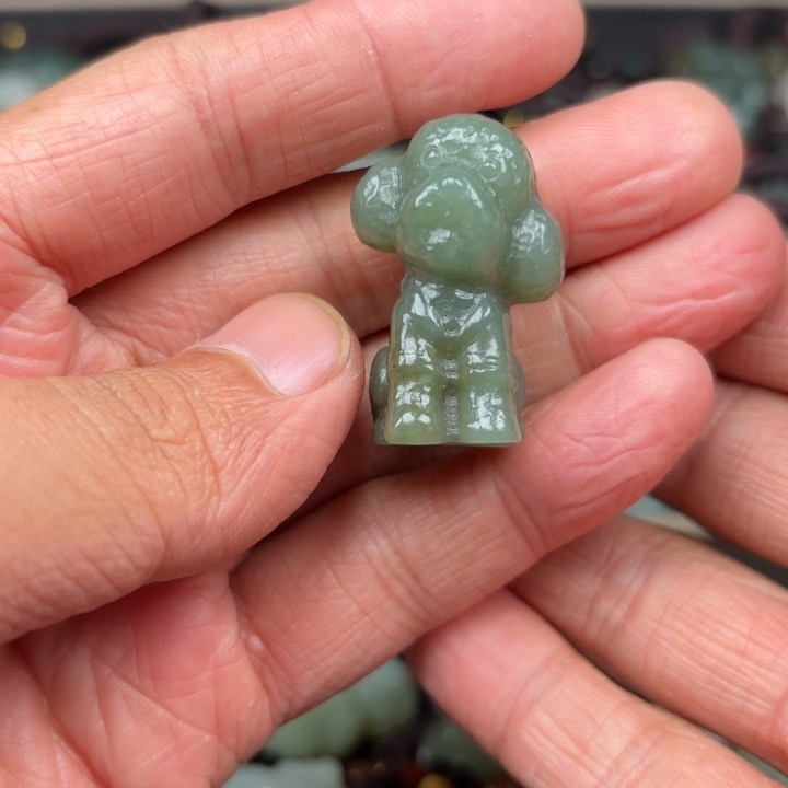 和田玉吊坠未镶嵌