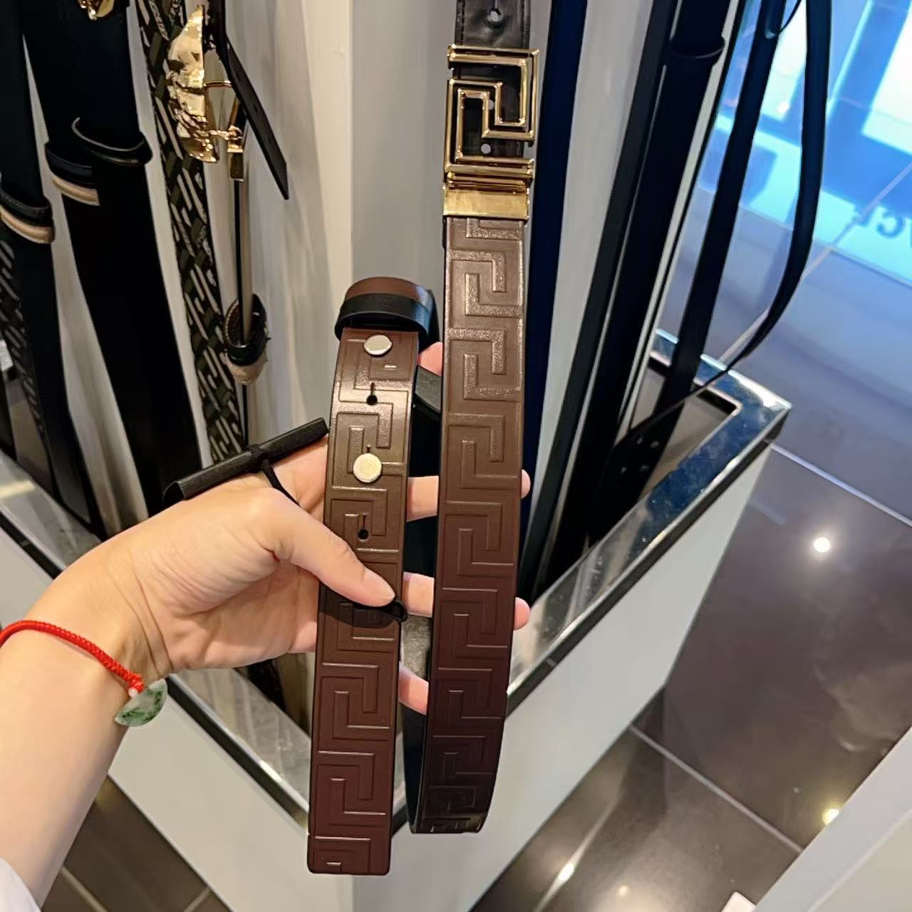 未使用 VERSACE/范思哲 饰品男士回形纹扣压纹腰带