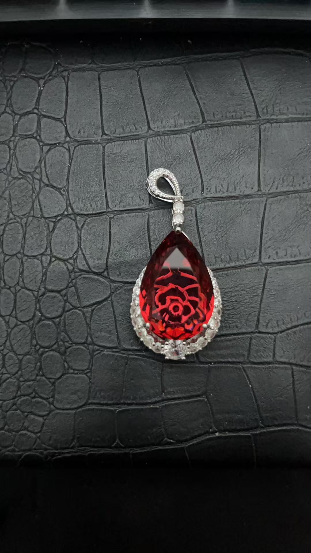 【南非定制】经典高级轻奢大气百搭吊坠wd821251