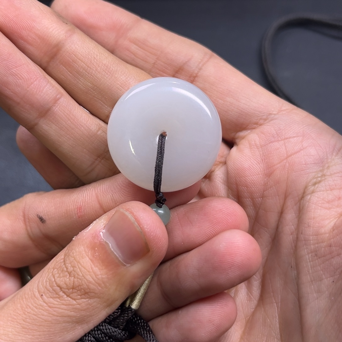 和田玉颈饰未镶嵌多样性钢板料平安扣29