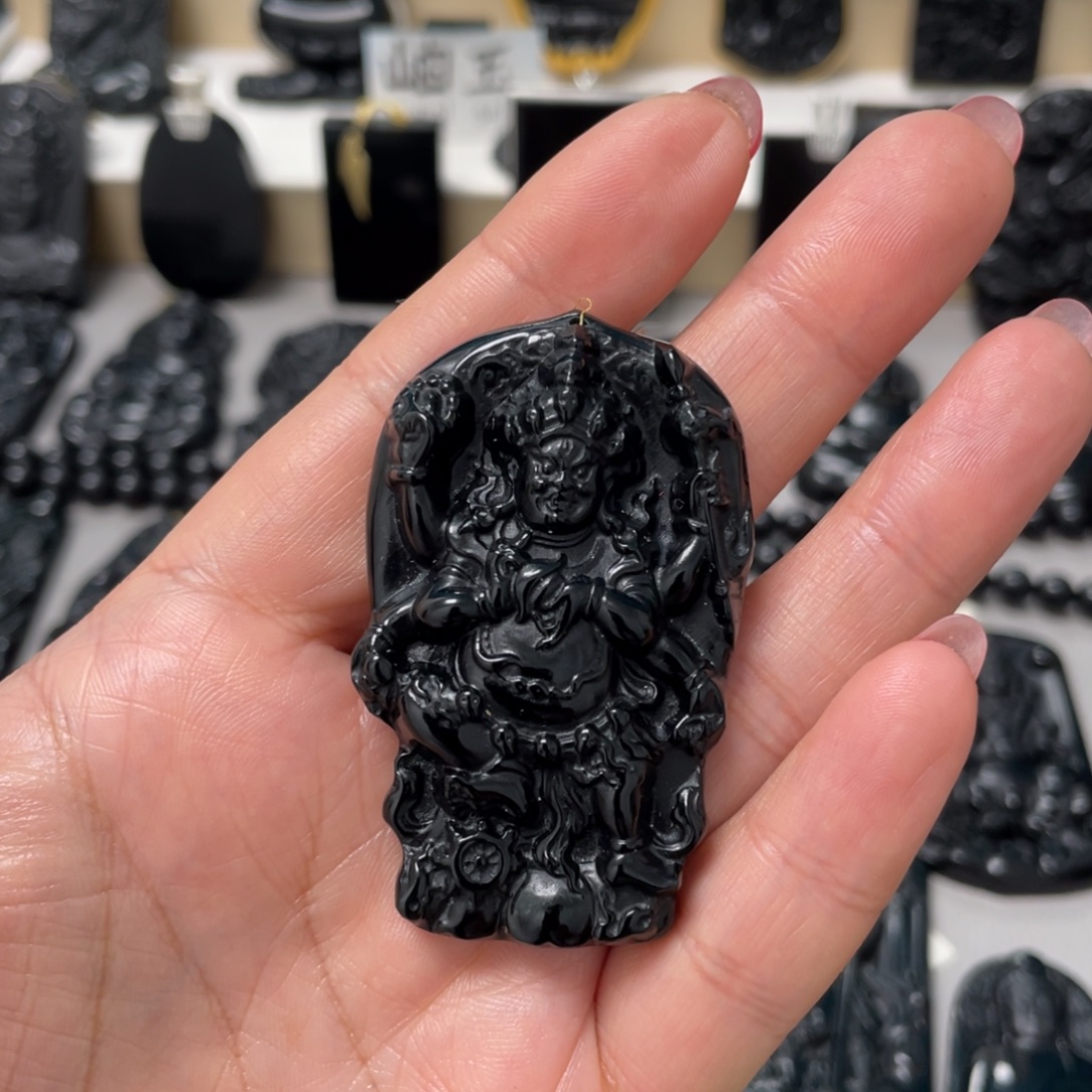 风***阻蛇纹石玉未镶嵌吊坠